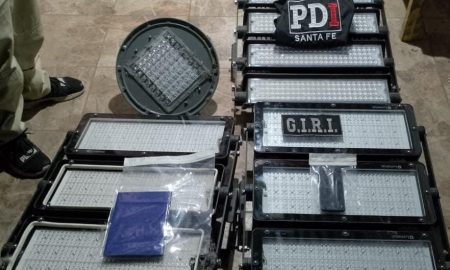 Allanamientos con aprehendidos, secuestro de droga y de luminarias led